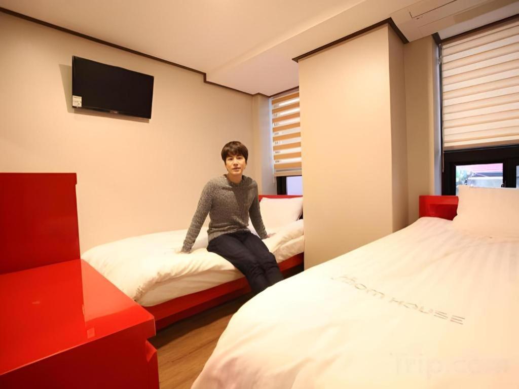 Hotel Myeongdong Mom House Seul Zewnętrze zdjęcie