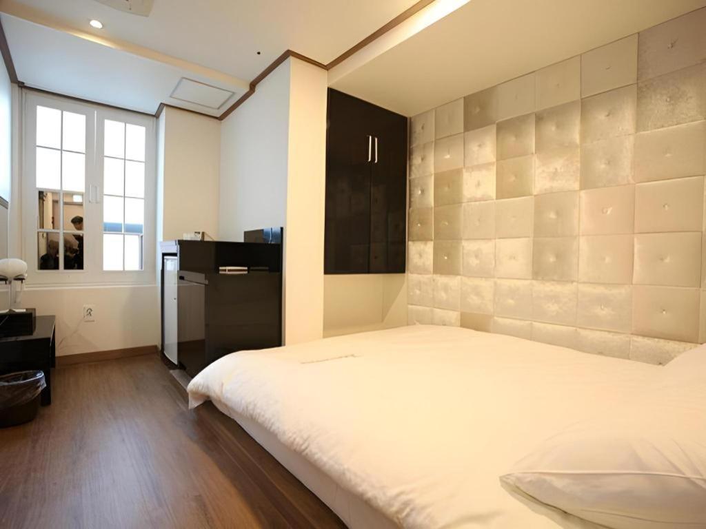 Hotel Myeongdong Mom House Seul Zewnętrze zdjęcie