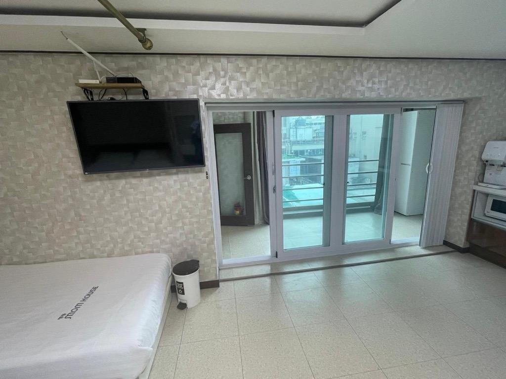 Hotel Myeongdong Mom House Seul Zewnętrze zdjęcie
